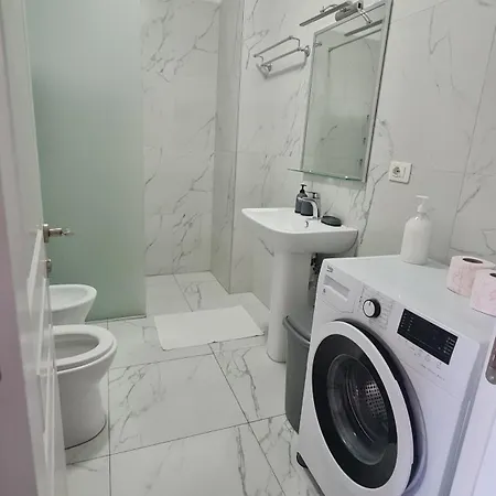 Modern 1br Apt, 6th Floor Apartament, Appartement *