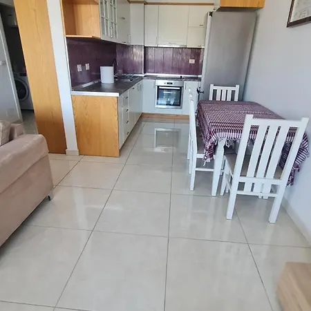 Modern 1br Apt, 6th Floor Apartament, Appartement Tirana